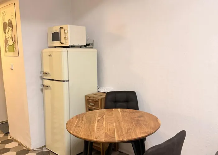 Secret Atelier In The Heart Of Apartment